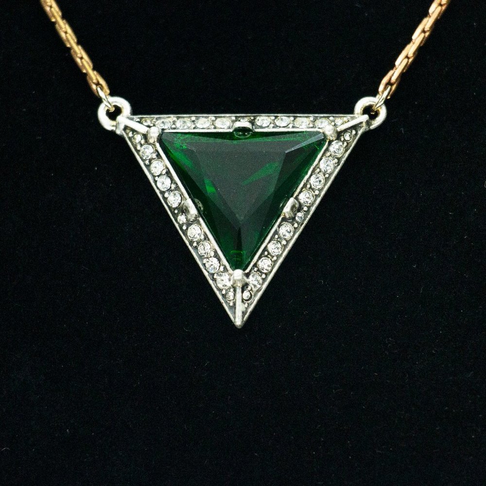 LULU FROST FUTURE GREEN PENDANT NECKLACE